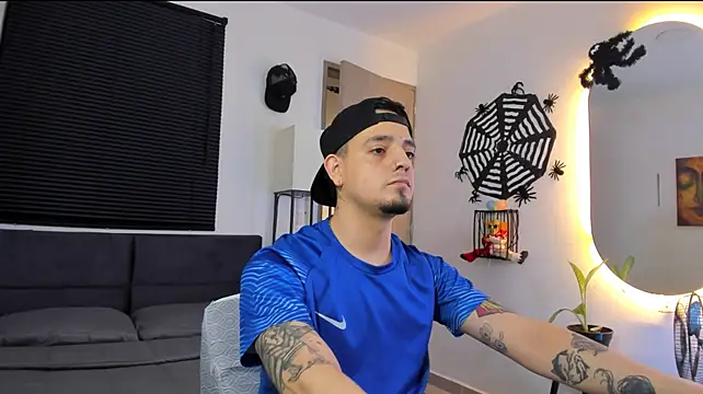 alejandro_calderon1のウェブカメラショー