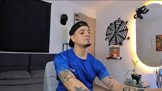 alejandro_calderon1 Adlı Modelin Web Kamerası Şovu