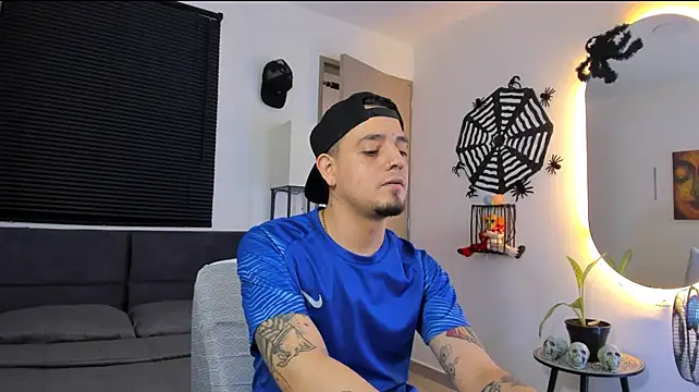 Webkamerová show alejandro_calderon1