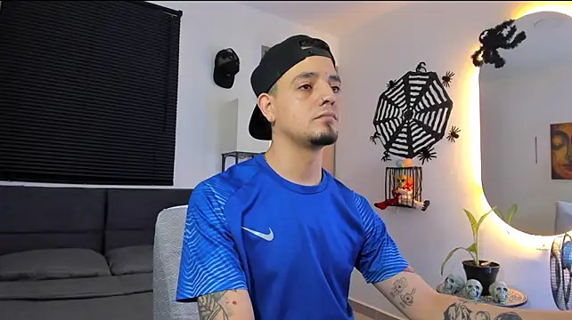 Pokazy przed kamerką – alejandro_calderon1