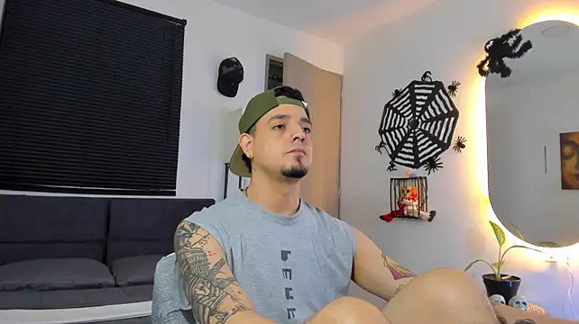Pokazy przed kamerką – alejandro_calderon1