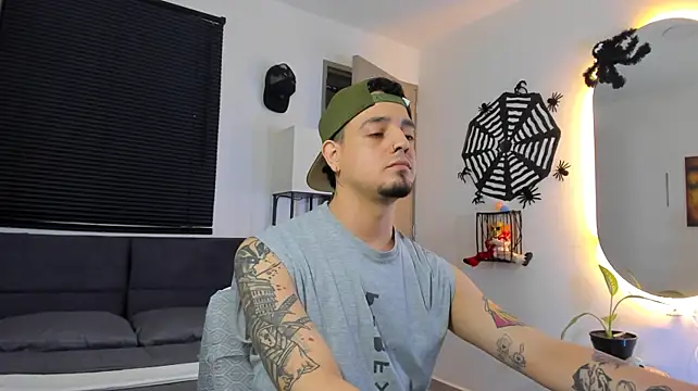 alejandro_calderon1 Webcamshow