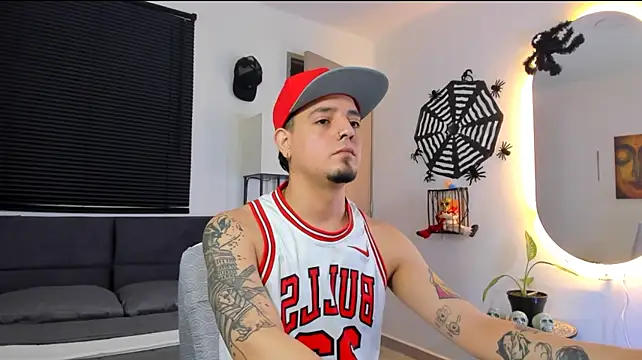 Show de alejandro_calderon1 na webcam