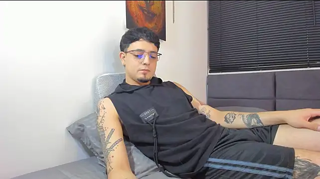 Webkamerová show alejandro_calderon1