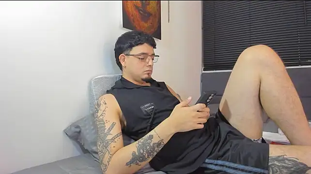 Pokazy przed kamerką – alejandro_calderon1