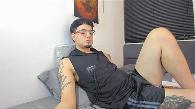 alejandro_calderon1のウェブカメラショー