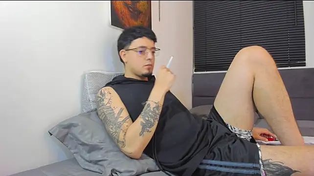 alejandro_calderon1 网络视讯表演