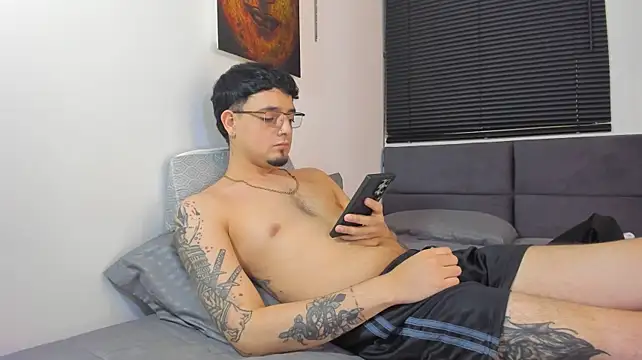 alejandro_calderon1 – webcam-show