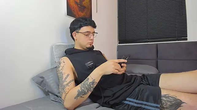alejandro_calderon1 Pertunjukan Webcam