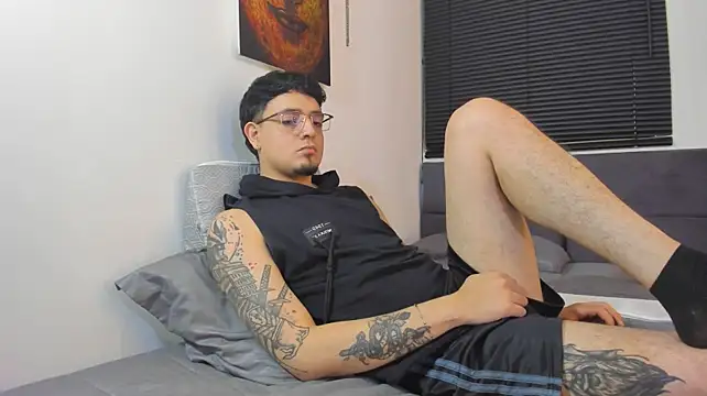 alejandro_calderon1 Webcamshow