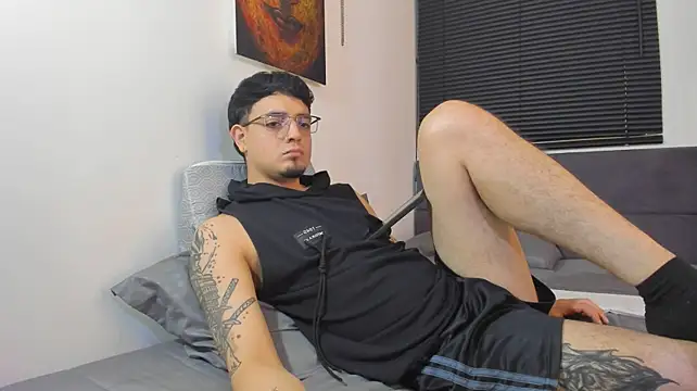alejandro_calderon1のウェブカメラショー