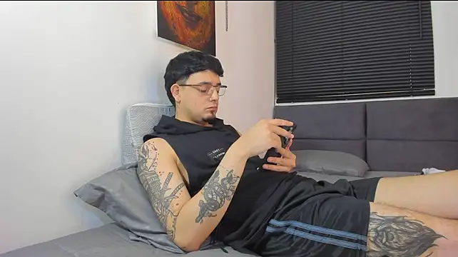 alejandro_calderon1 Pertunjukan Webcam