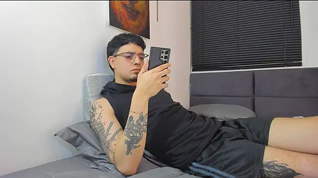 alejandro_calderon1: вебкам-шоу