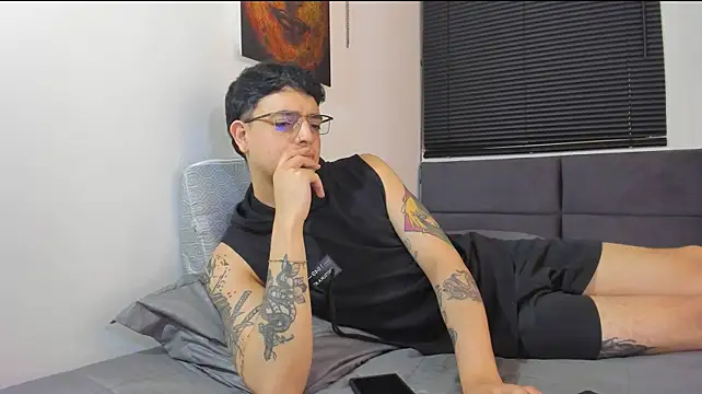 Webkamerová show alejandro_calderon1