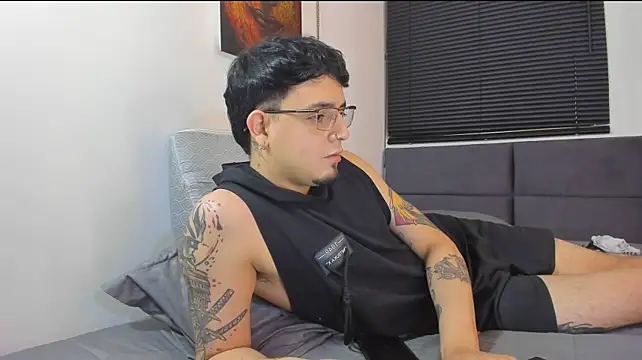 alejandro_calderon1 webcam show