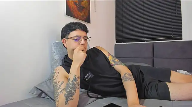 alejandro_calderon1 Webcam show