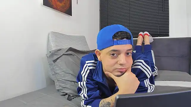 Вебкам-шоу alejandro_calderon1