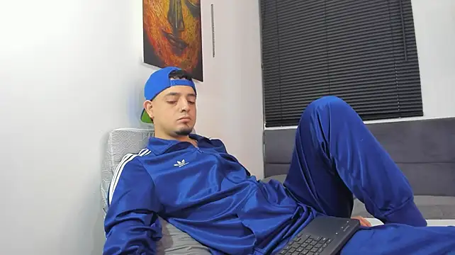 הופעת וובקאם של alejandro_calderon1