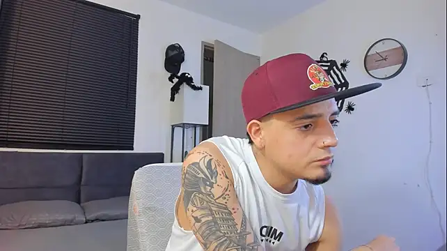 Webkamerová show alejandro_calderon1