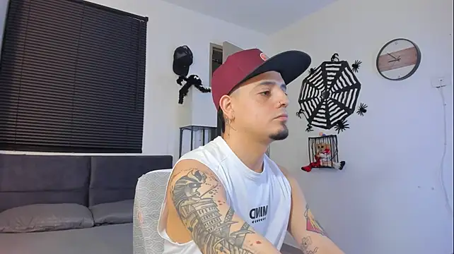 alejandro_calderon1 Webcam Show