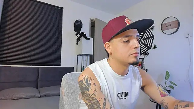 alejandro_calderon1 Pertunjukan Webcam