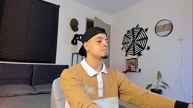alejandro_calderon1n Webbikameraesitys