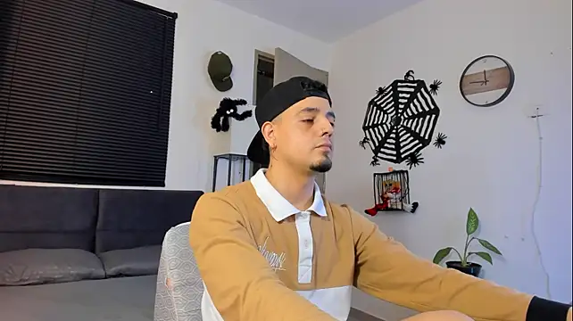 alejandro_calderon1のウェブカメラショー