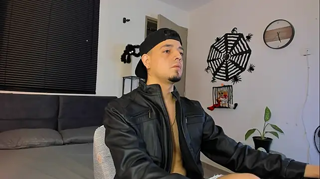 Webkamerová show alejandro_calderon1