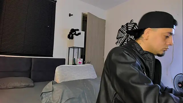 alejandro_calderon1 Pertunjukan Webcam