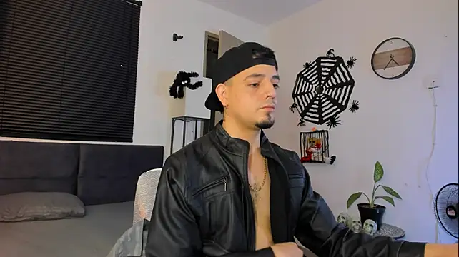 alejandro_calderon1 Webcam-Show