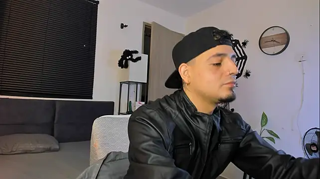 alejandro_calderon1 Webcam show