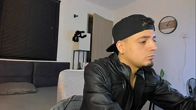 alejandro_calderon1 Шоу с уебкамера