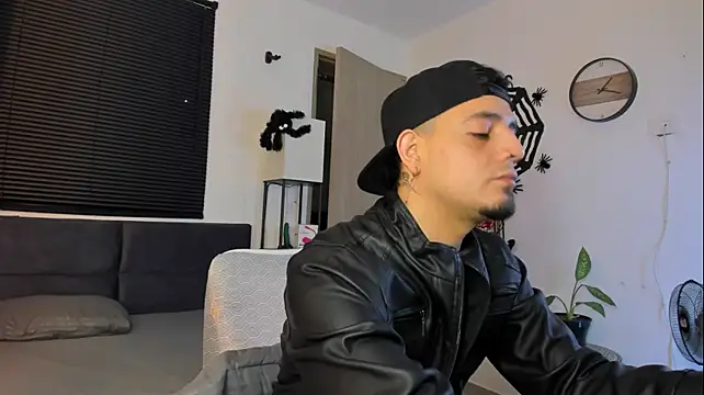 alejandro_calderon1 Шоу с уебкамера