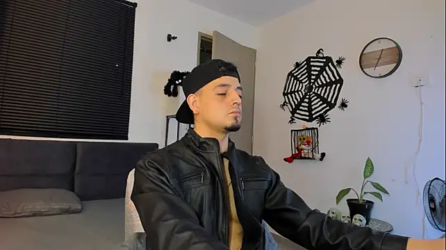 alejandro_calderon1 网络视讯表演