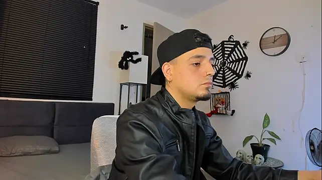 alejandro_calderon1 Show Webcam