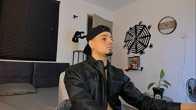 alejandro_calderon1n Webbikameraesitys