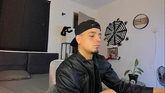 Webkamerová show alejandro_calderon1