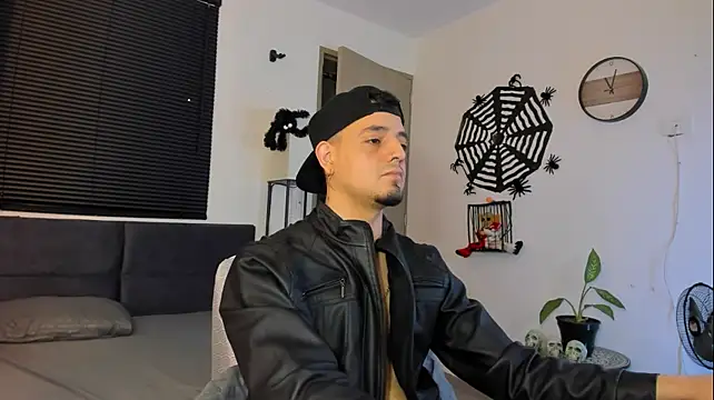 alejandro_calderon1のウェブカメラショー