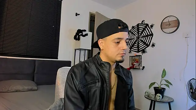 Webkamerová show alejandro_calderon1