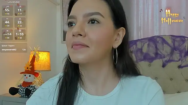 Chat XXX en directo de Beautyari_