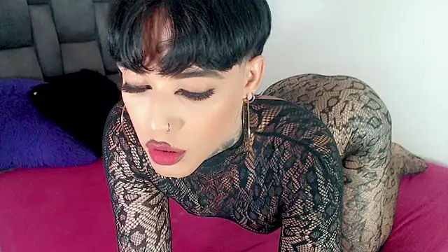 little_star_porn Show in webcam