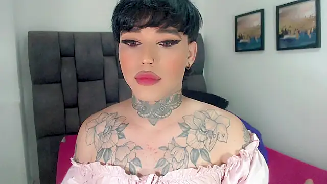 little_star_porn's Webcam Show