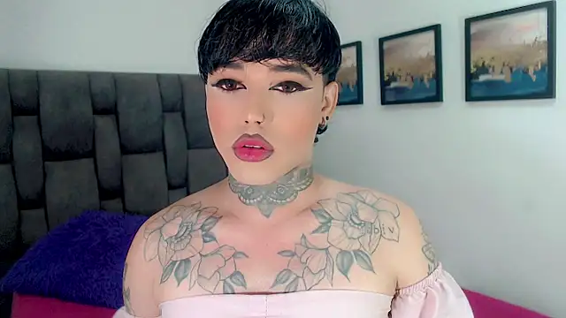 little_star_porn's Webcam Show