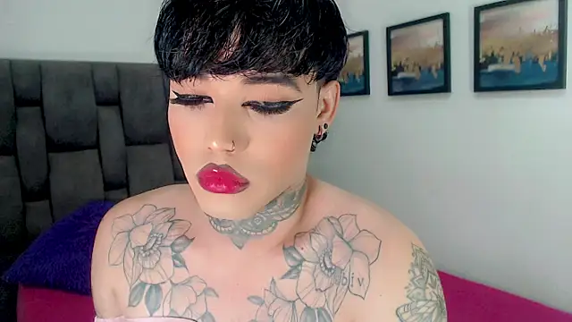 little_star_porn's Webcam Show