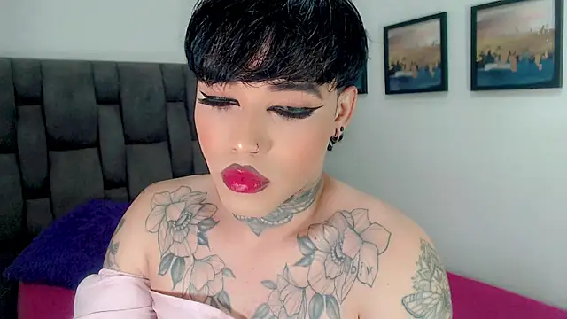 הופעת וובקאם של little_star_porn