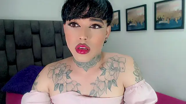 הופעת וובקאם של little_star_porn