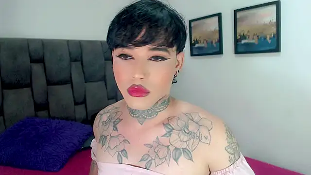 little_star_porn's Webcam Show