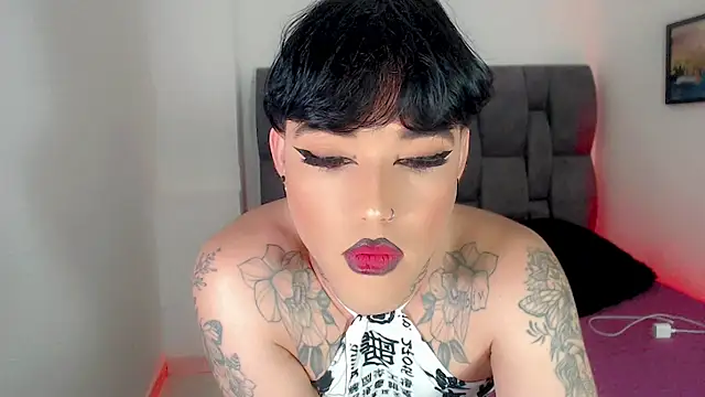 little_star_porn's Webcam Show