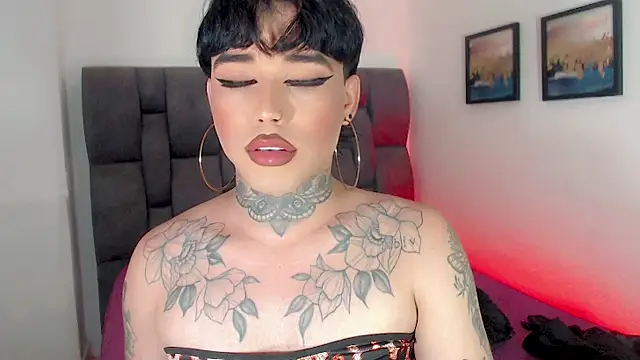 Show modela little_star_porn na web-kameri