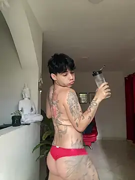 little_star_porn's Webcam Show